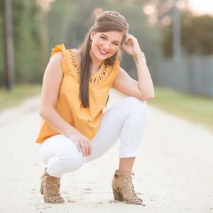 Meet your Posher, Taylor